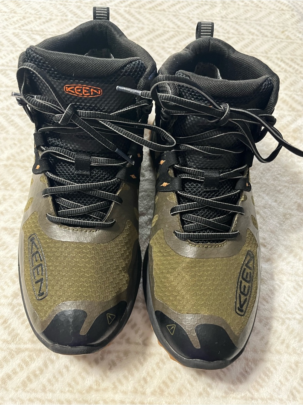 KEEN Men's Green Black Waterproof Hiking Boots 9.5